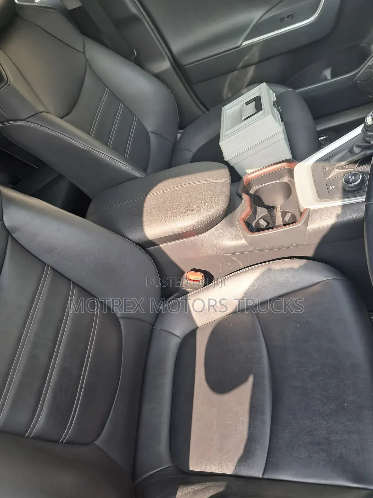 Toyota RAV4 2019 White