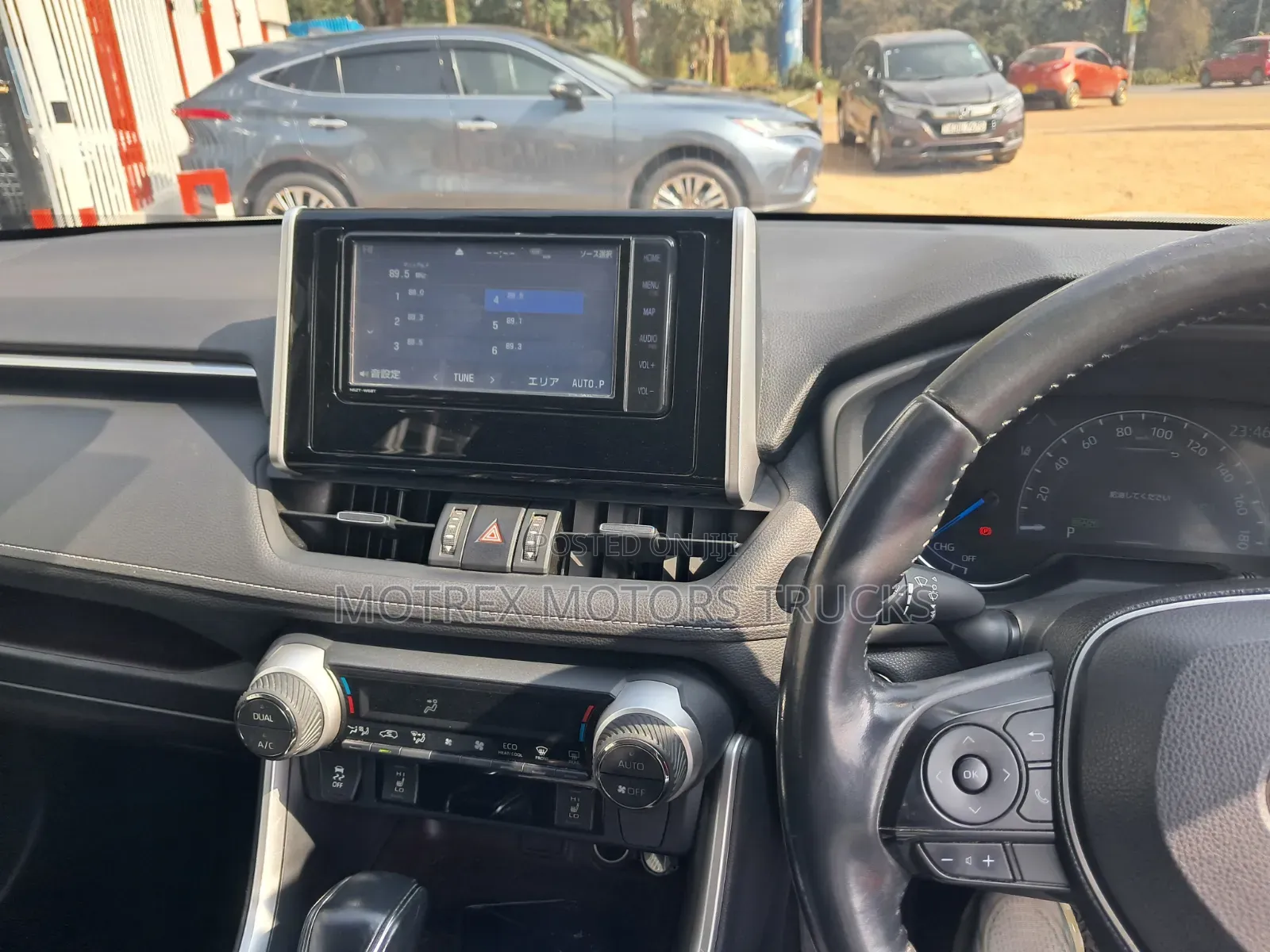 Toyota RAV4 2019 White