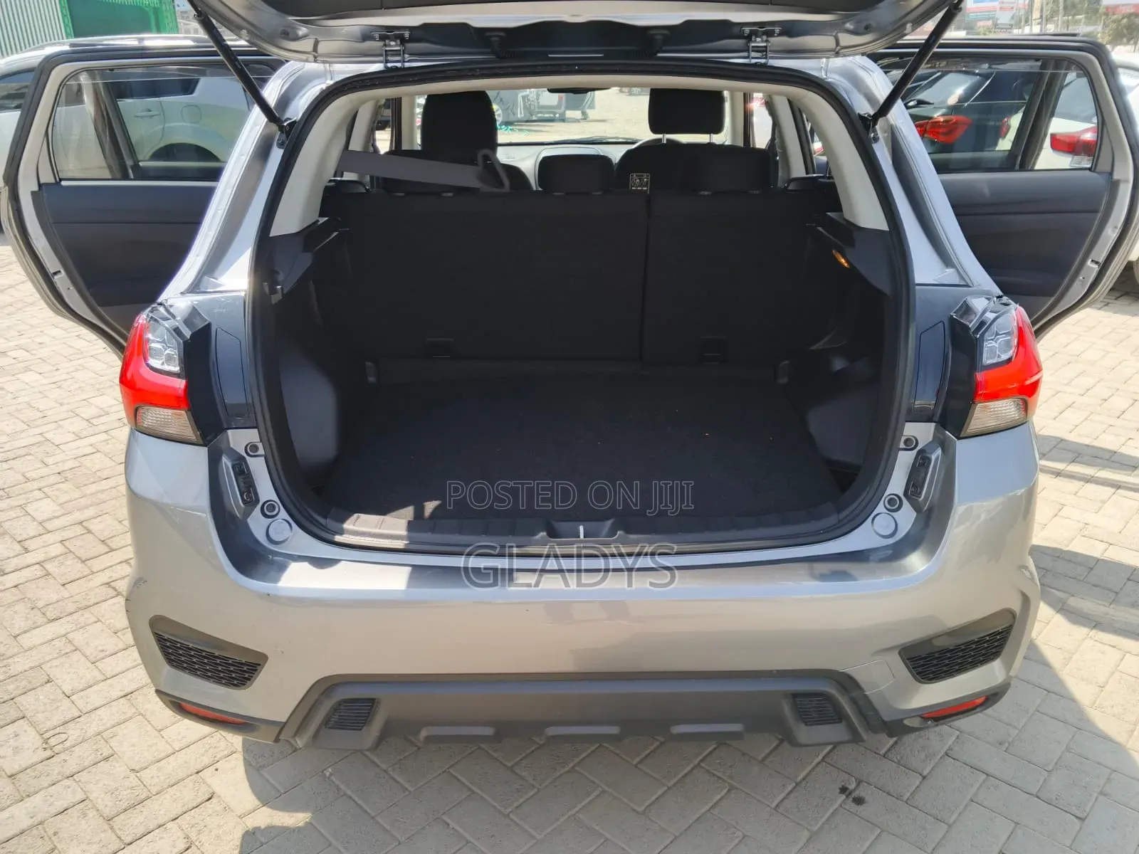 Mitsubishi RVR 2019