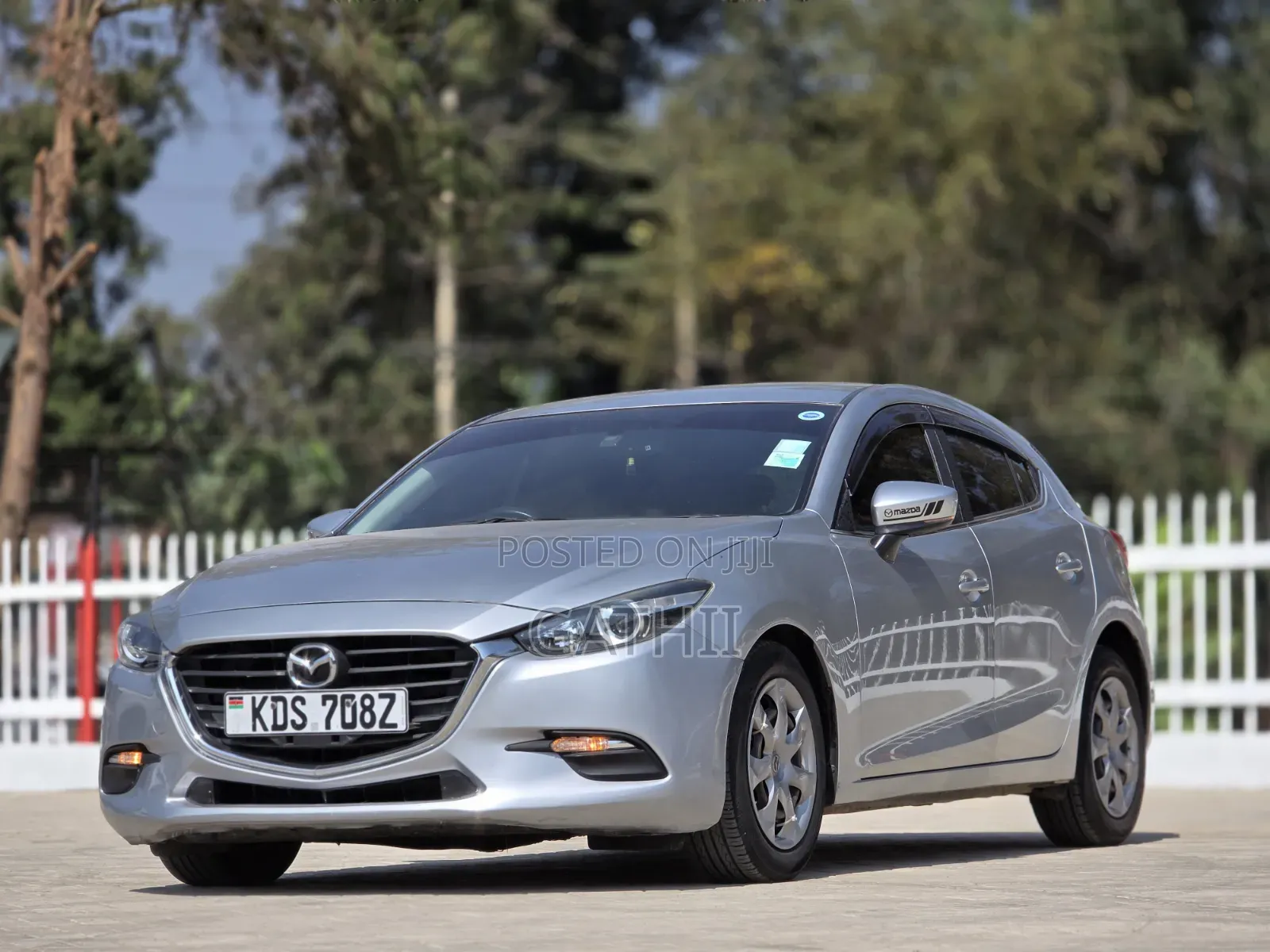Mazda Axela 2017 Silver