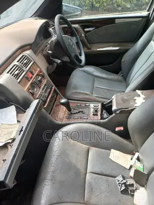 Mercedes-Benz E200 1999 Blue