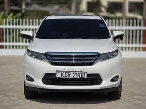 Toyota Harrier 2017 White