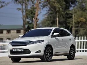 Toyota Harrier 2017 White