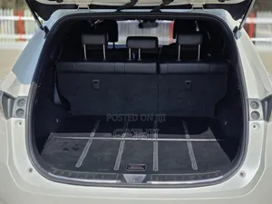 Toyota Harrier 2017 White