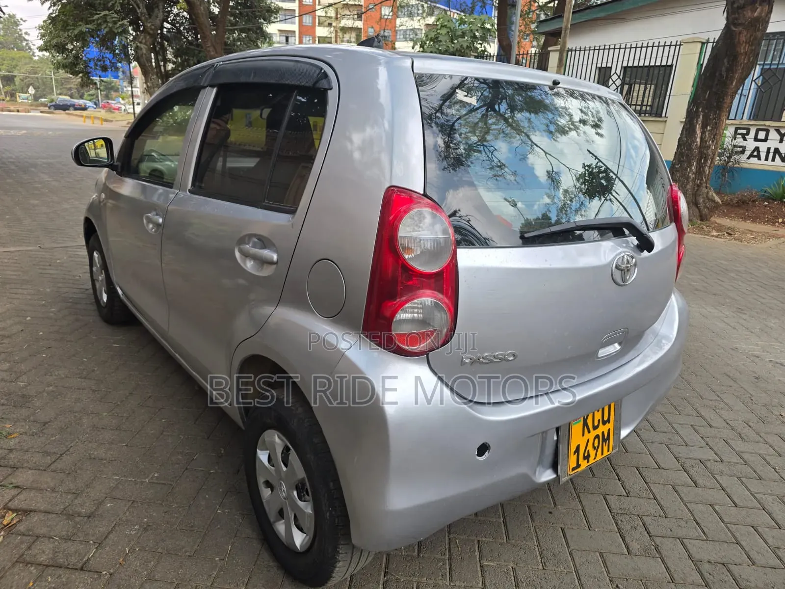 Toyota Passo 2012 Black