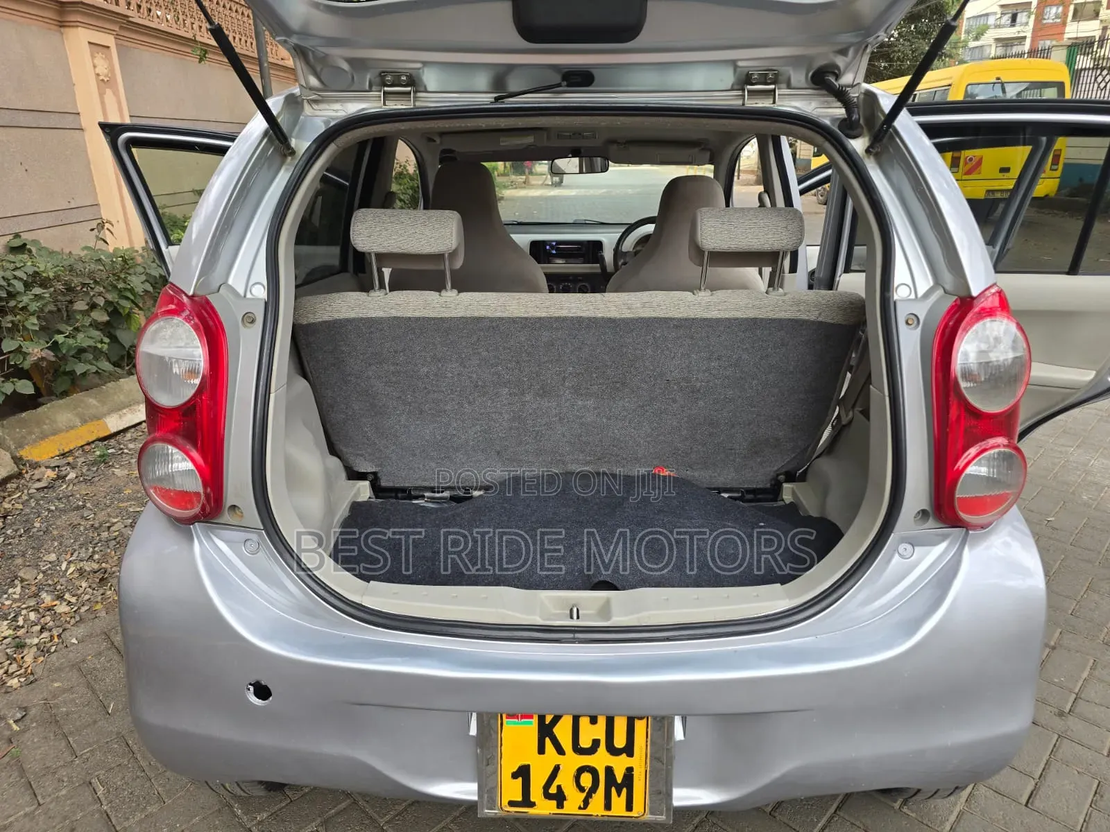 Toyota Passo 2012 Black