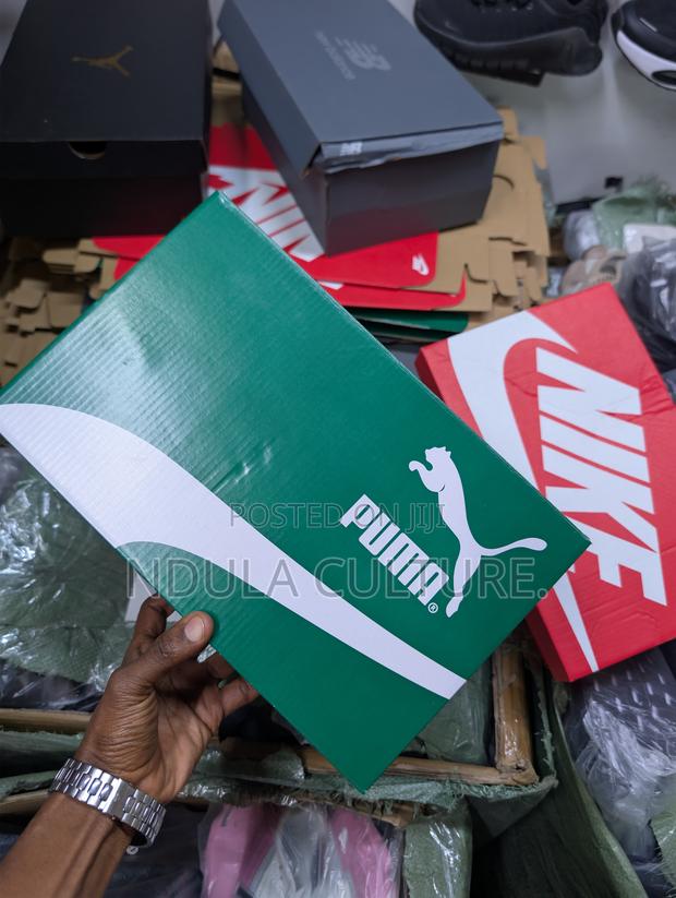 Shoe Boxes All Logos Available - main view