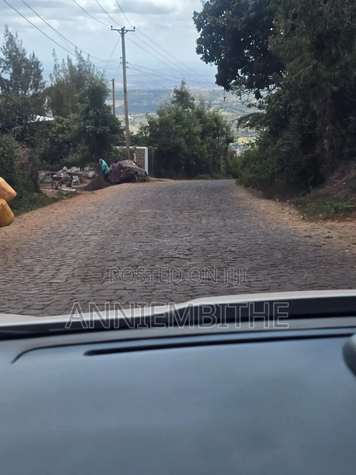 Land for Sale in Mua