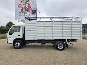 Isuzu NPR Local