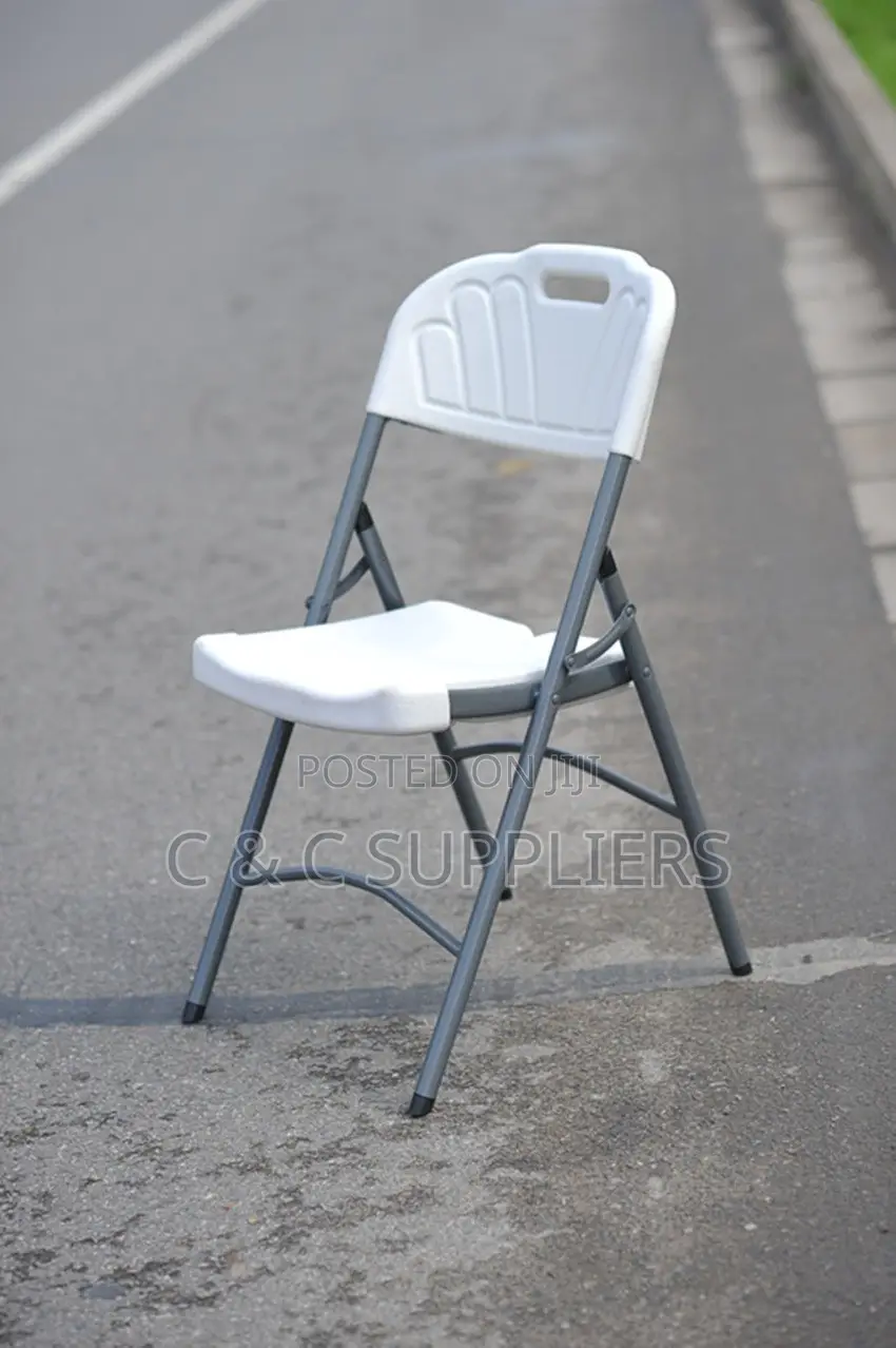 Modern Plastic Folding Training Chair.