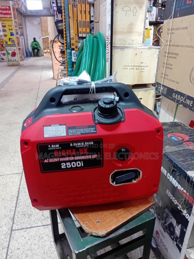 Top Resilient 2.5kva Cigma UK Silent Petrol Generator