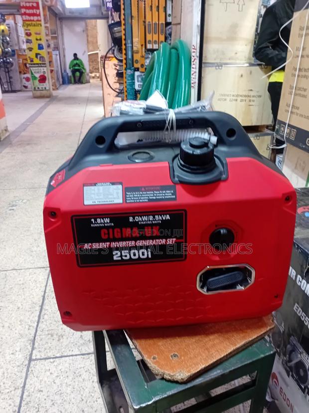 Top Resilient 2.5kva Cigma UK Silent Petrol Generator - thumbnail 2