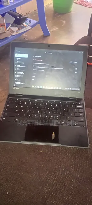Laptop Lenovo 100e 32GB Intel Core i5 HDD 32GB