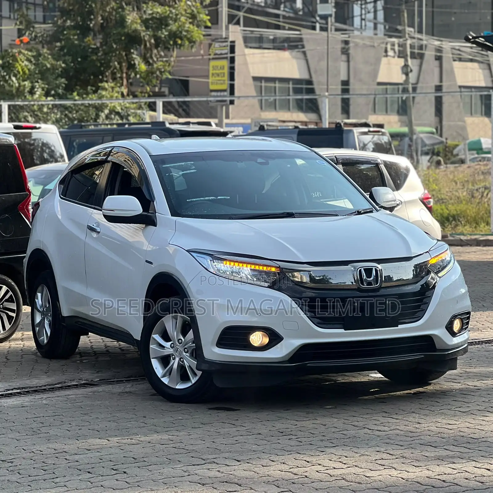 Honda Vezel 1.5 2WD 2019 White