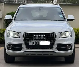 Audi Q5 2.0T Premium AWD quattro 2016  White 