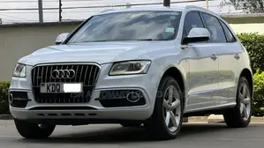 Audi Q5 2.0T Premium AWD quattro 2016 Pearl