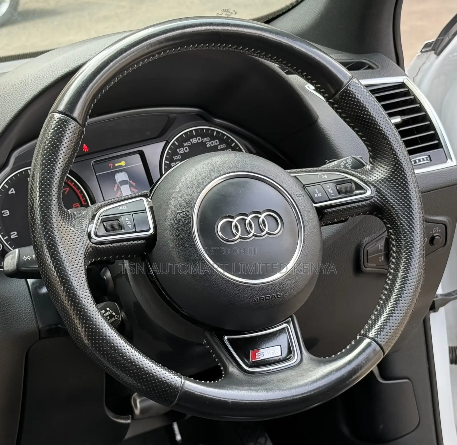 Audi Q5 2.0T Premium AWD quattro 2016  White 