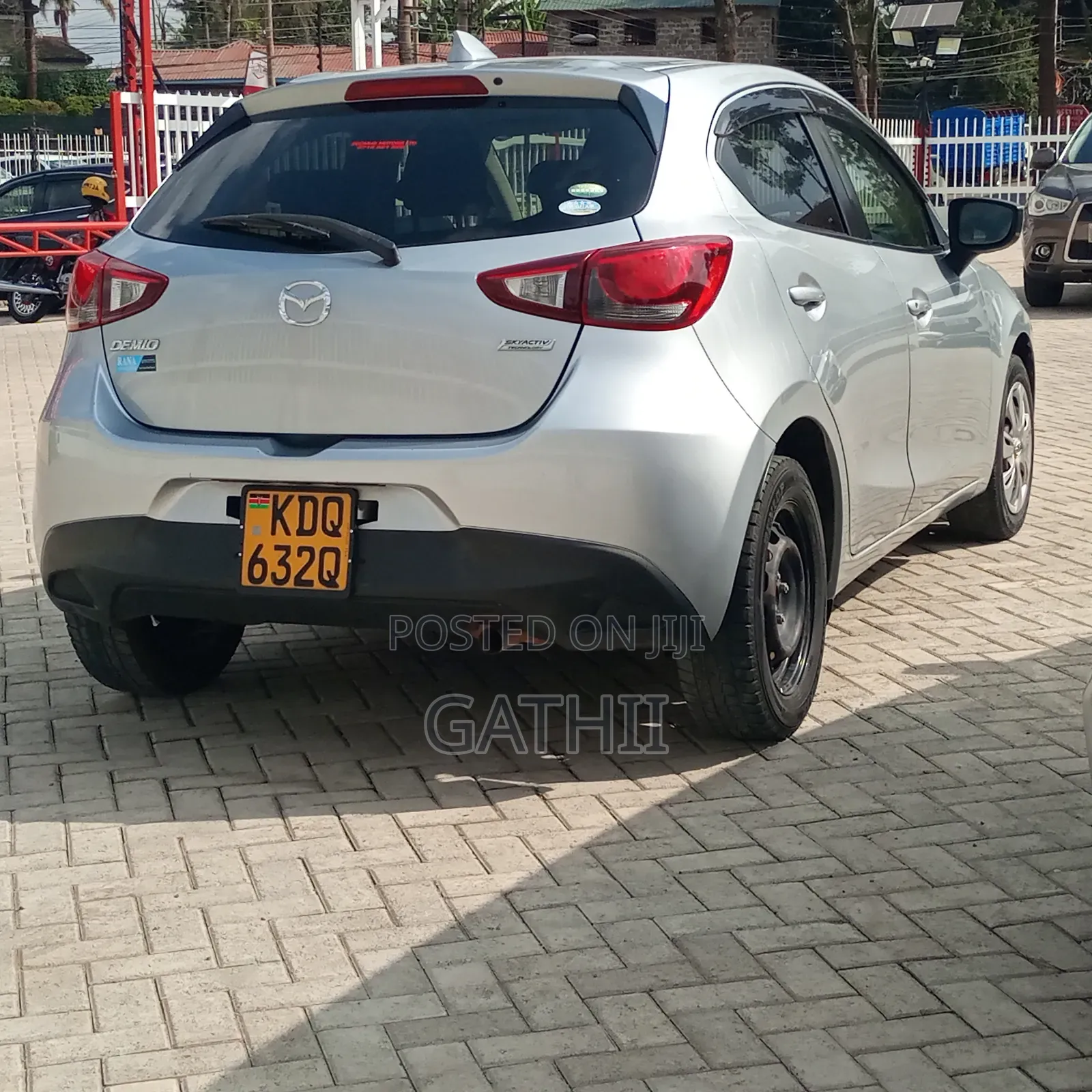 Mazda Demio 2017 Silver