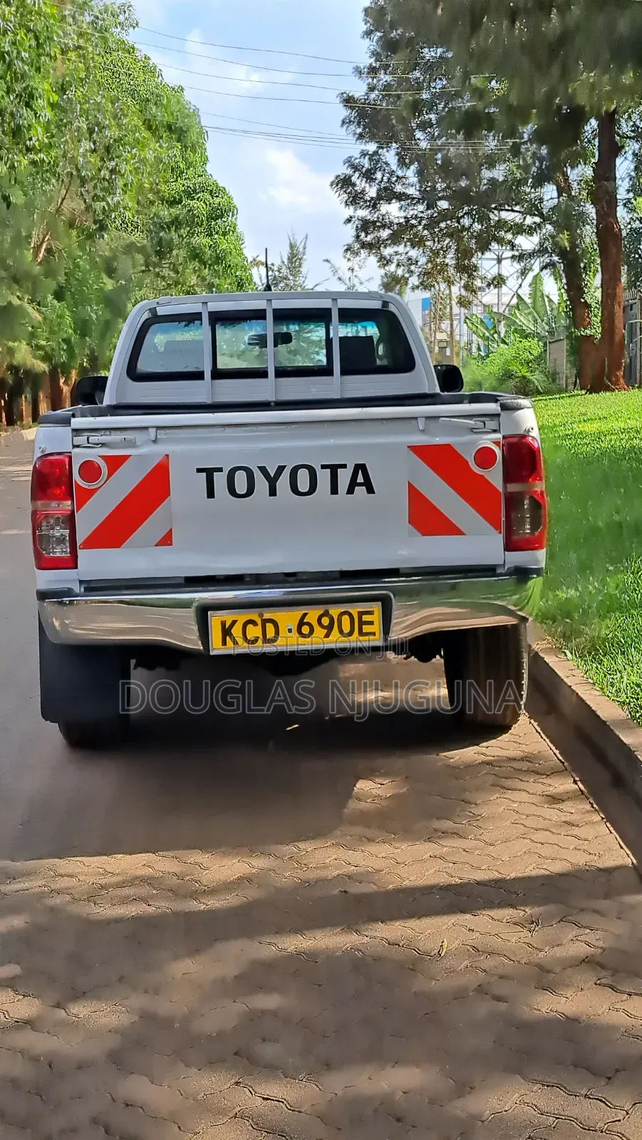 Toyota Hilux 2015 White