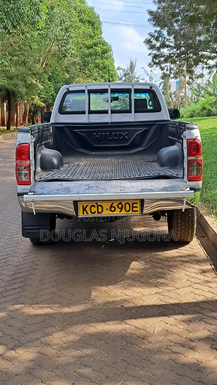 Toyota Hilux 2015 White