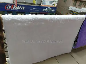 Fluffy Carpet 5×8 Plain