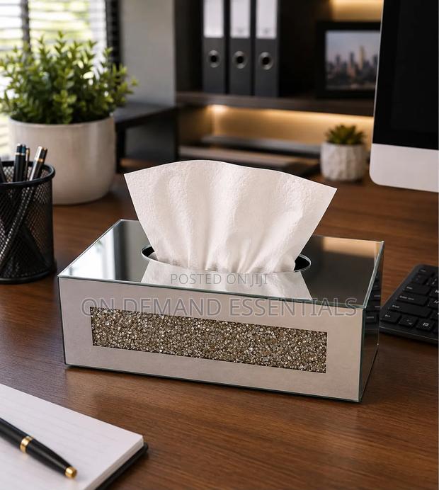 Crystal Glass Serviette Box - thumbnail 3
