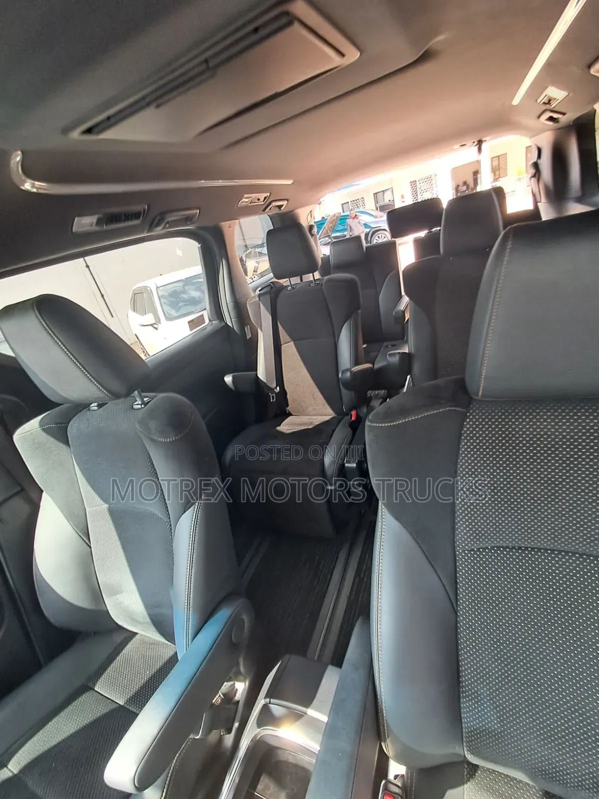 Toyota Alphard 2019 Black