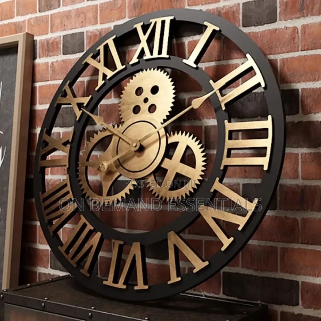 Non-Moving Gears Vintage Clock