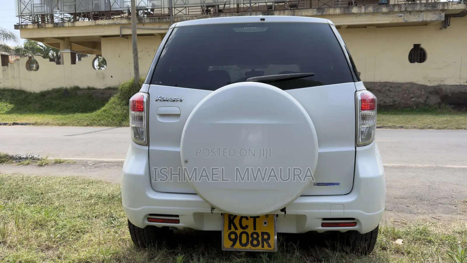 Toyota Rush 1.5 AWD 2012  White 