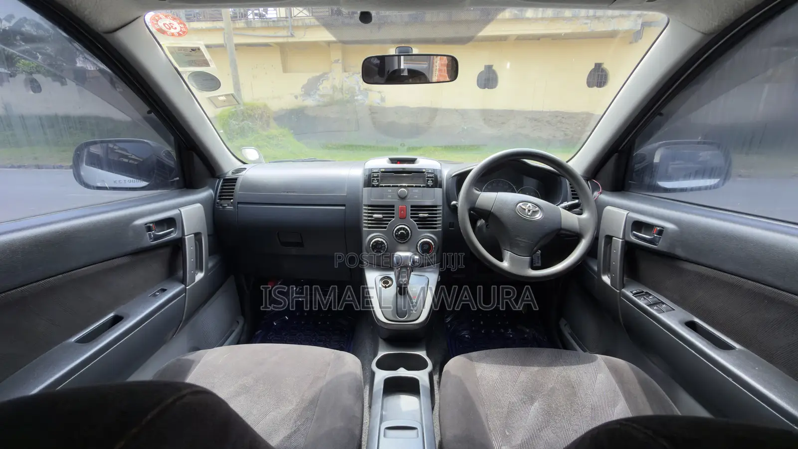 Toyota Rush 1.5 AWD 2012  White 