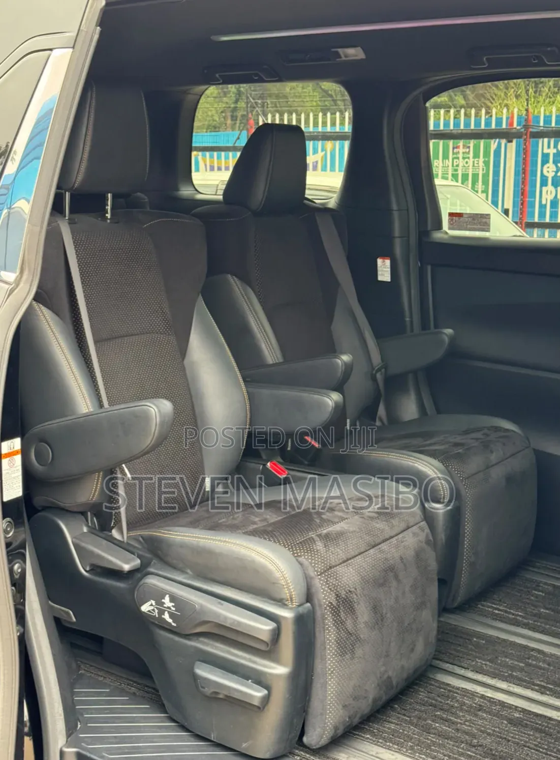 Toyota Alphard 2.5 Petrol FWD 2019 Black