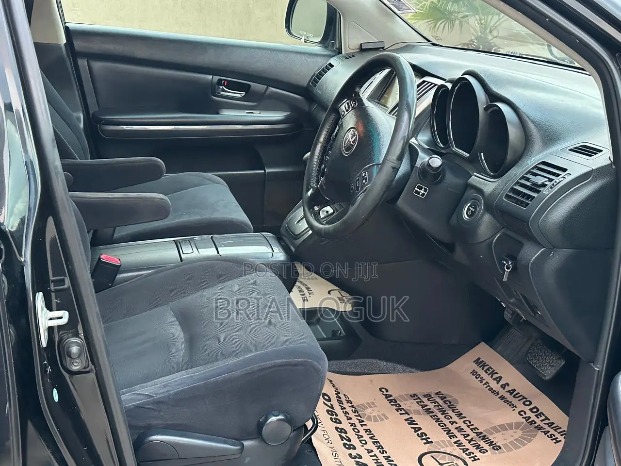 Toyota Harrier 3.3 Hybrid 4WD 2010 Black