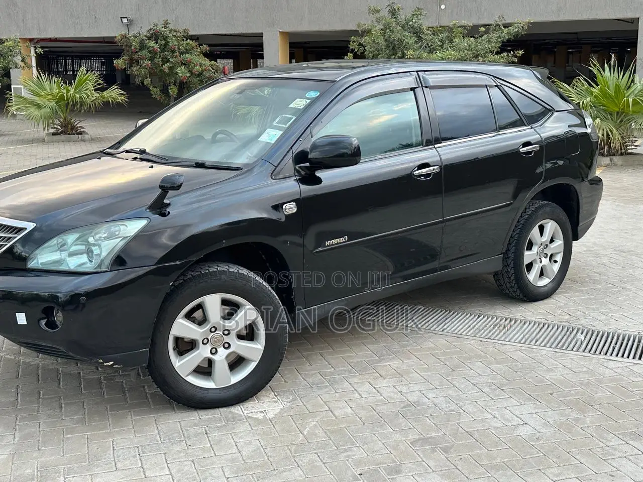 Toyota Harrier 3.3 Hybrid 4WD 2010 Black