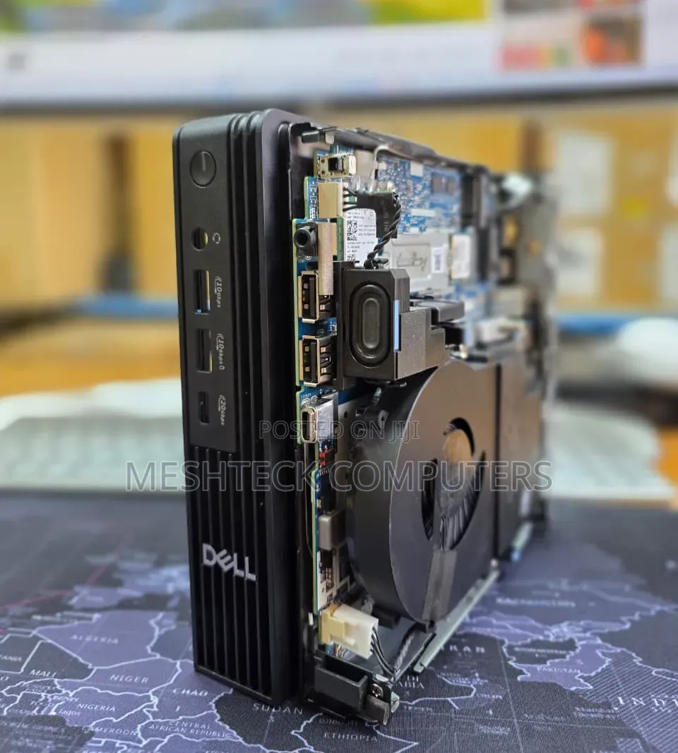 Desktop Computer Dell 16GB Intel Core Ultra 5 SSD 512GB