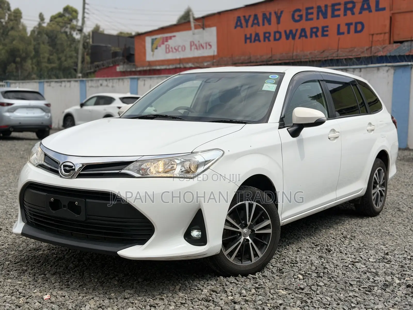Toyota Corolla Fielder 2018 White