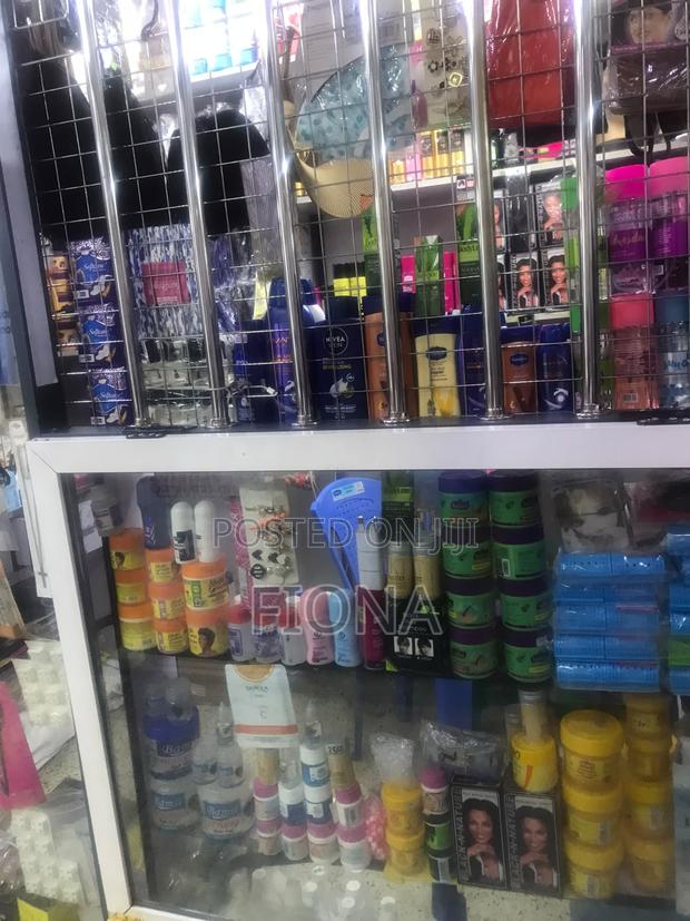 Beauty and Cosmetics Shop - thumbnail 3