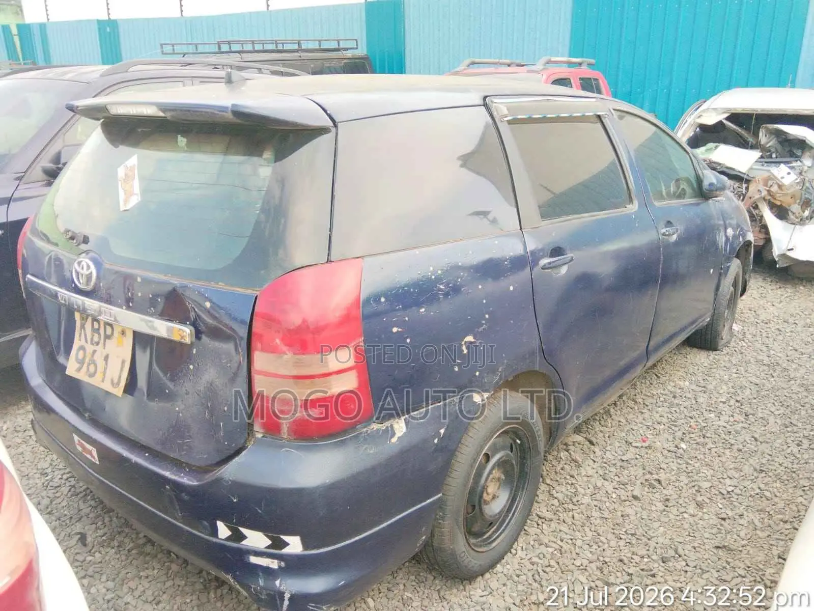 Toyota Wish 2004 Blue