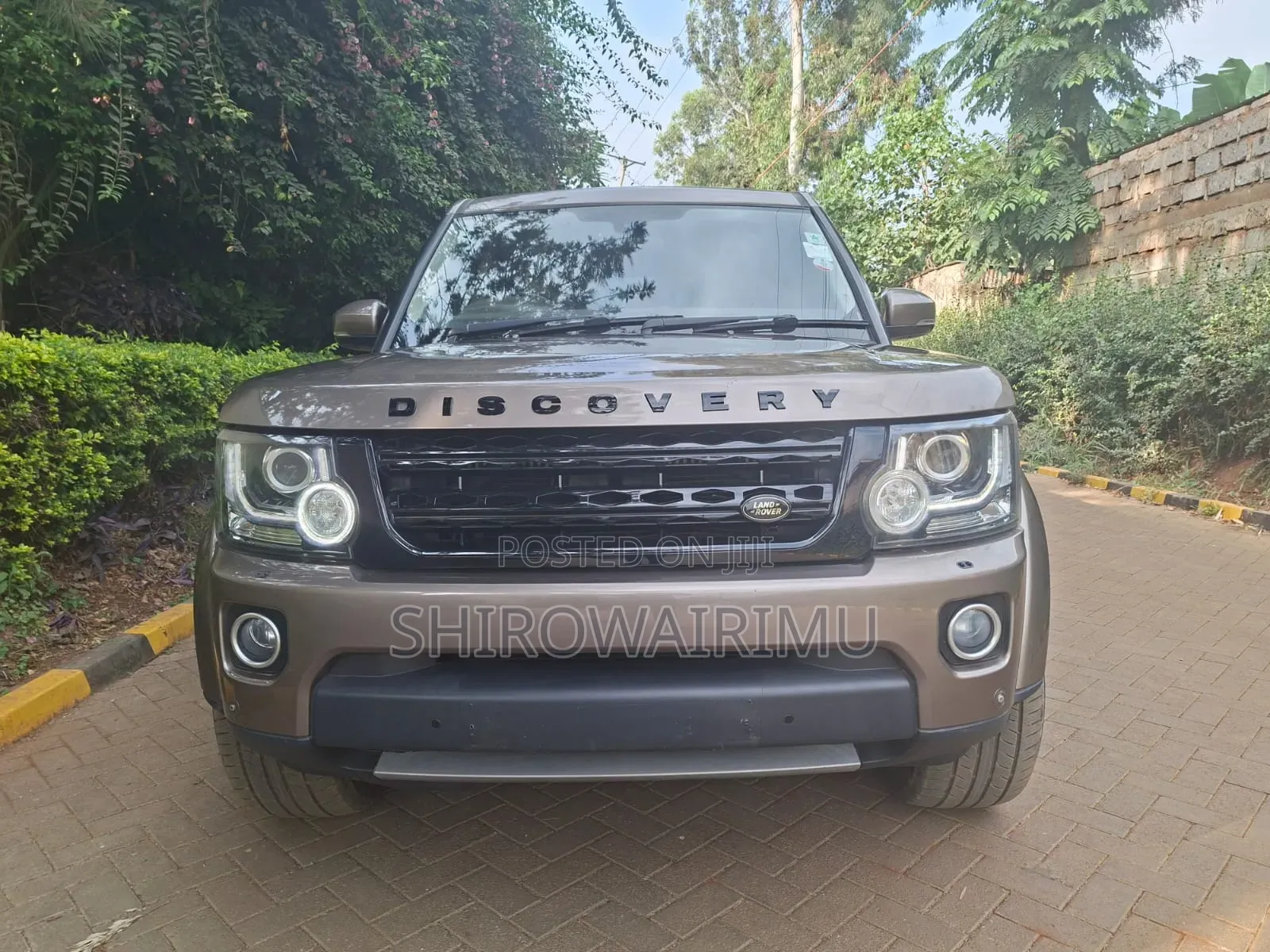 Land Rover Discovery 2015 Beige