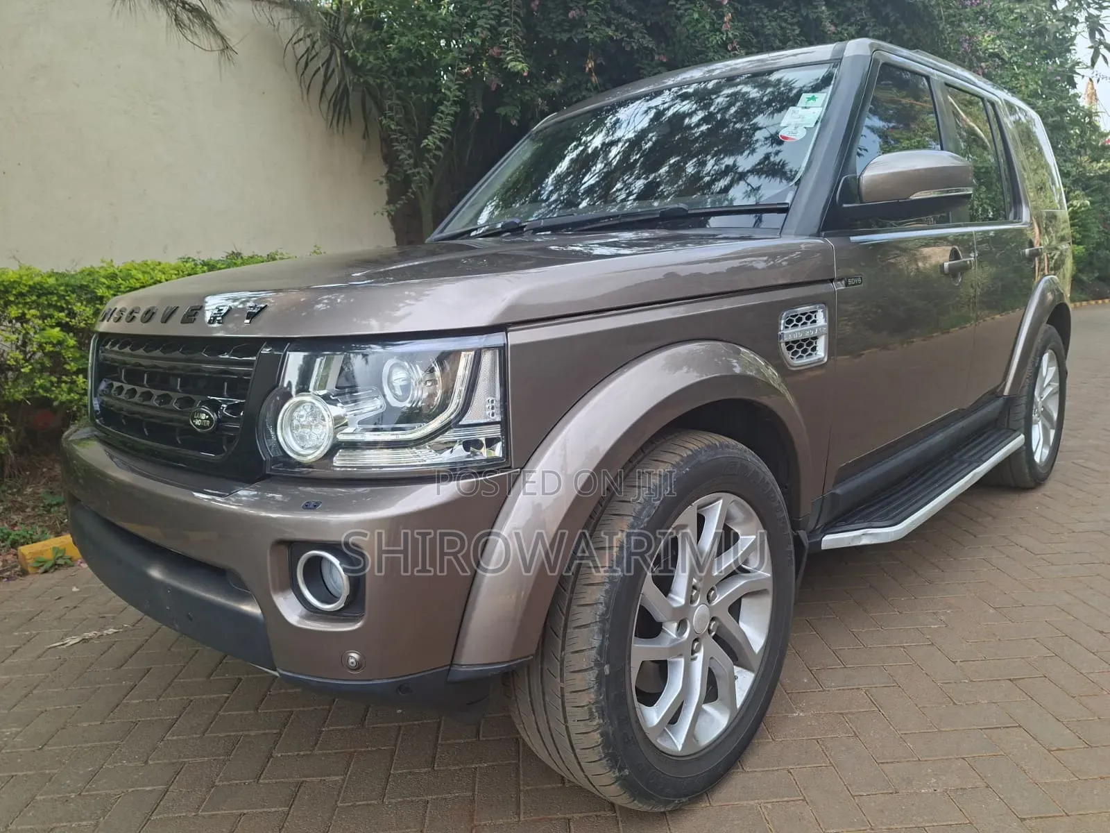 Land Rover Discovery 2015 Beige