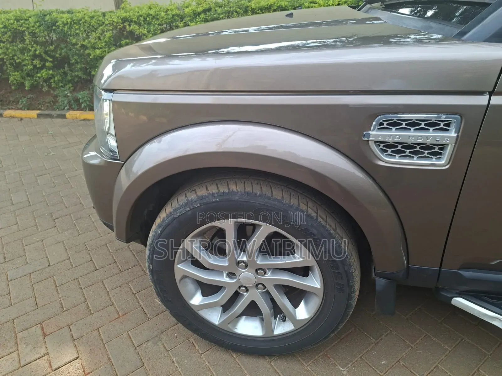 Land Rover Discovery 2015 Beige