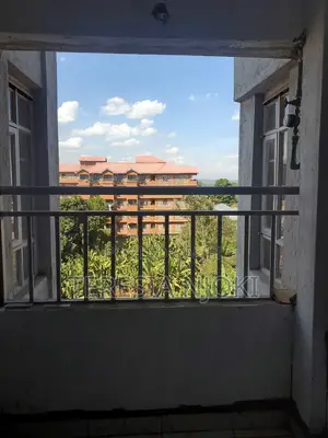 Studio W Parking N Lift