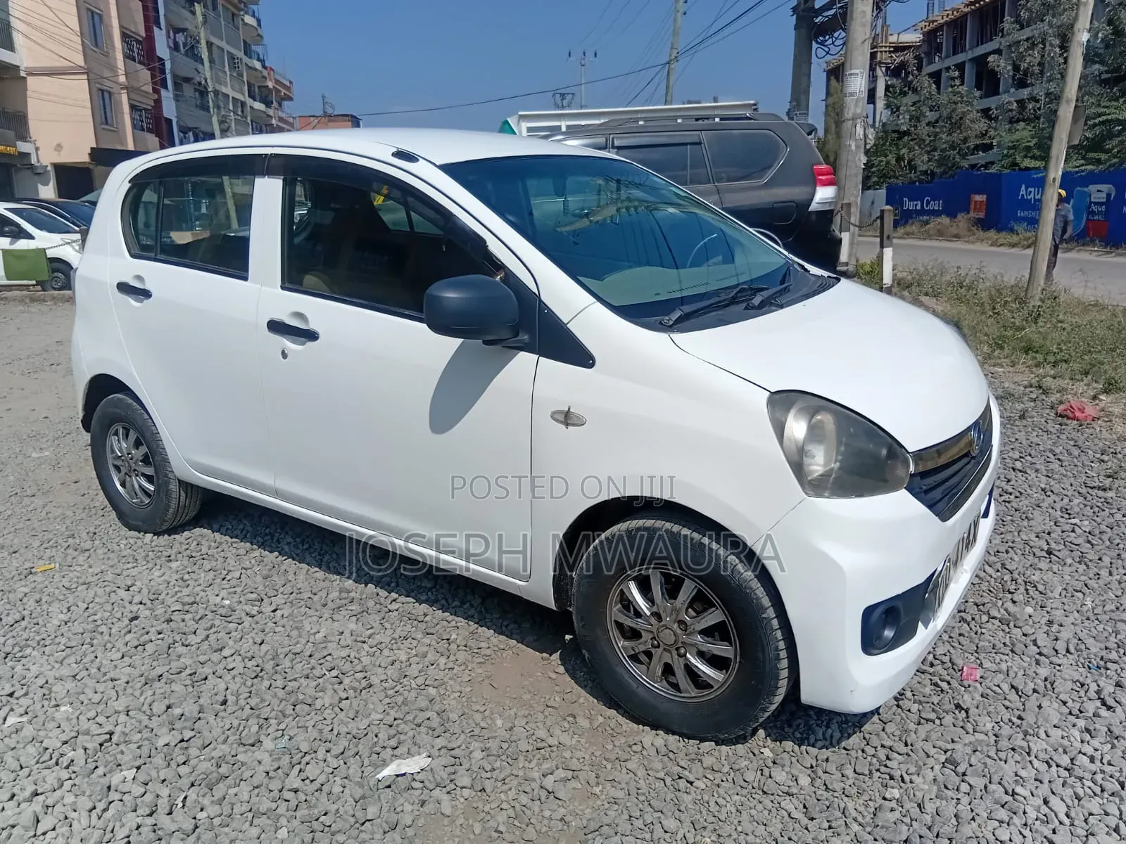 Daihatsu Mira 2014 White