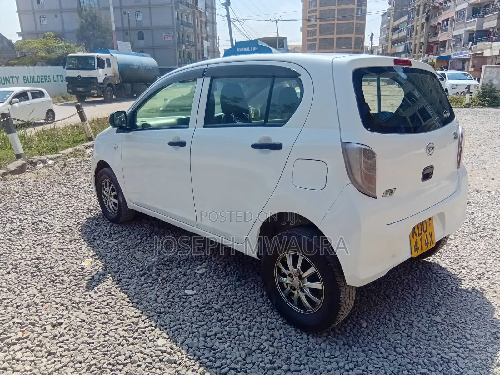 Daihatsu Mira 2014 White
