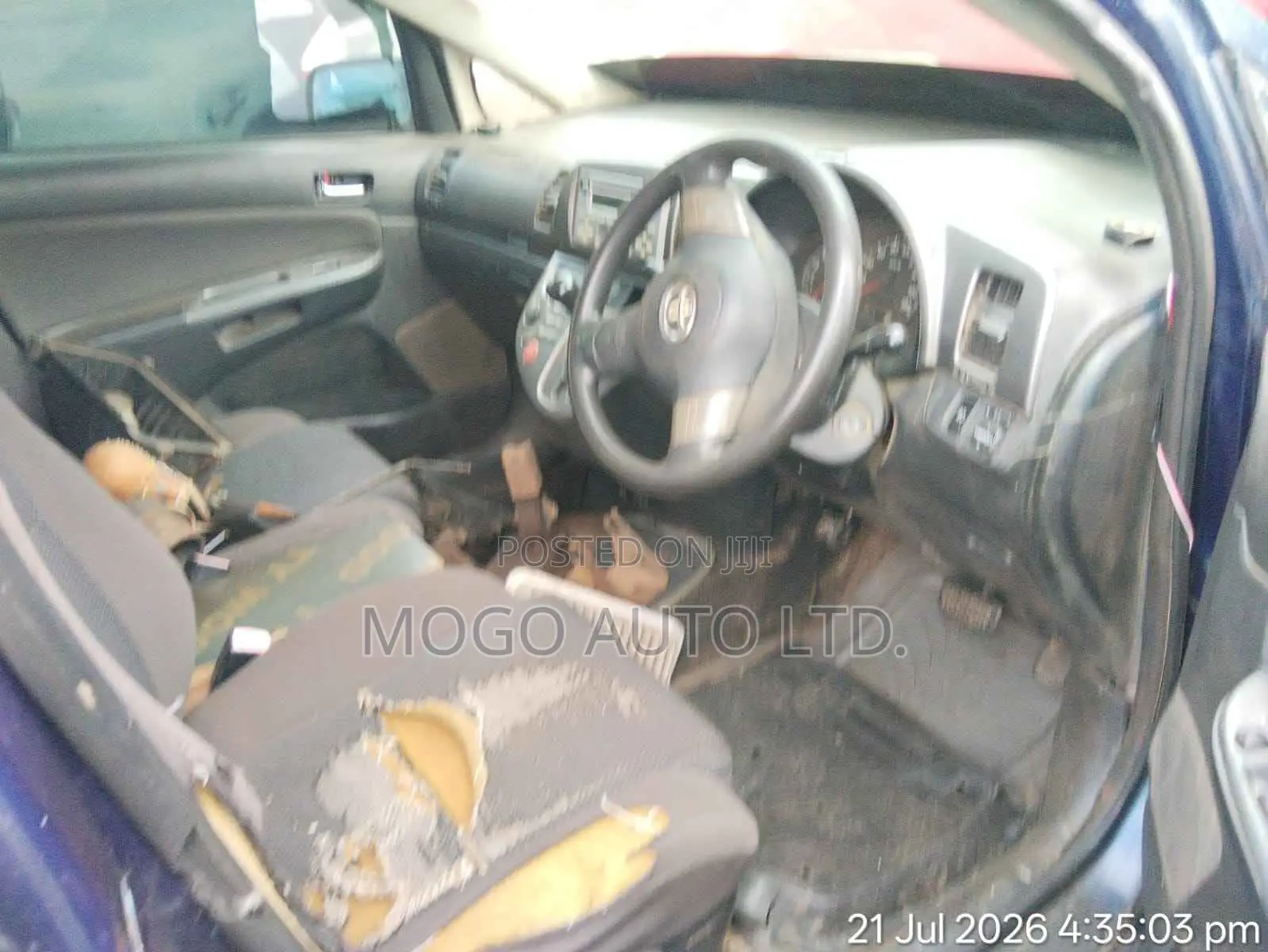 Toyota Wish 2004 Blue