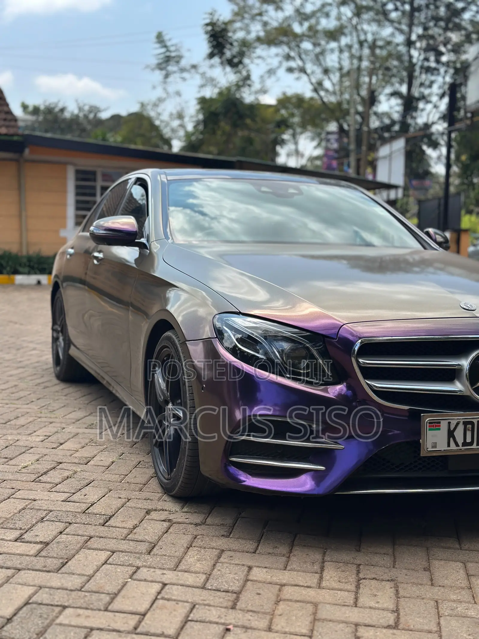Mercedes-Benz E200 2016 Blue