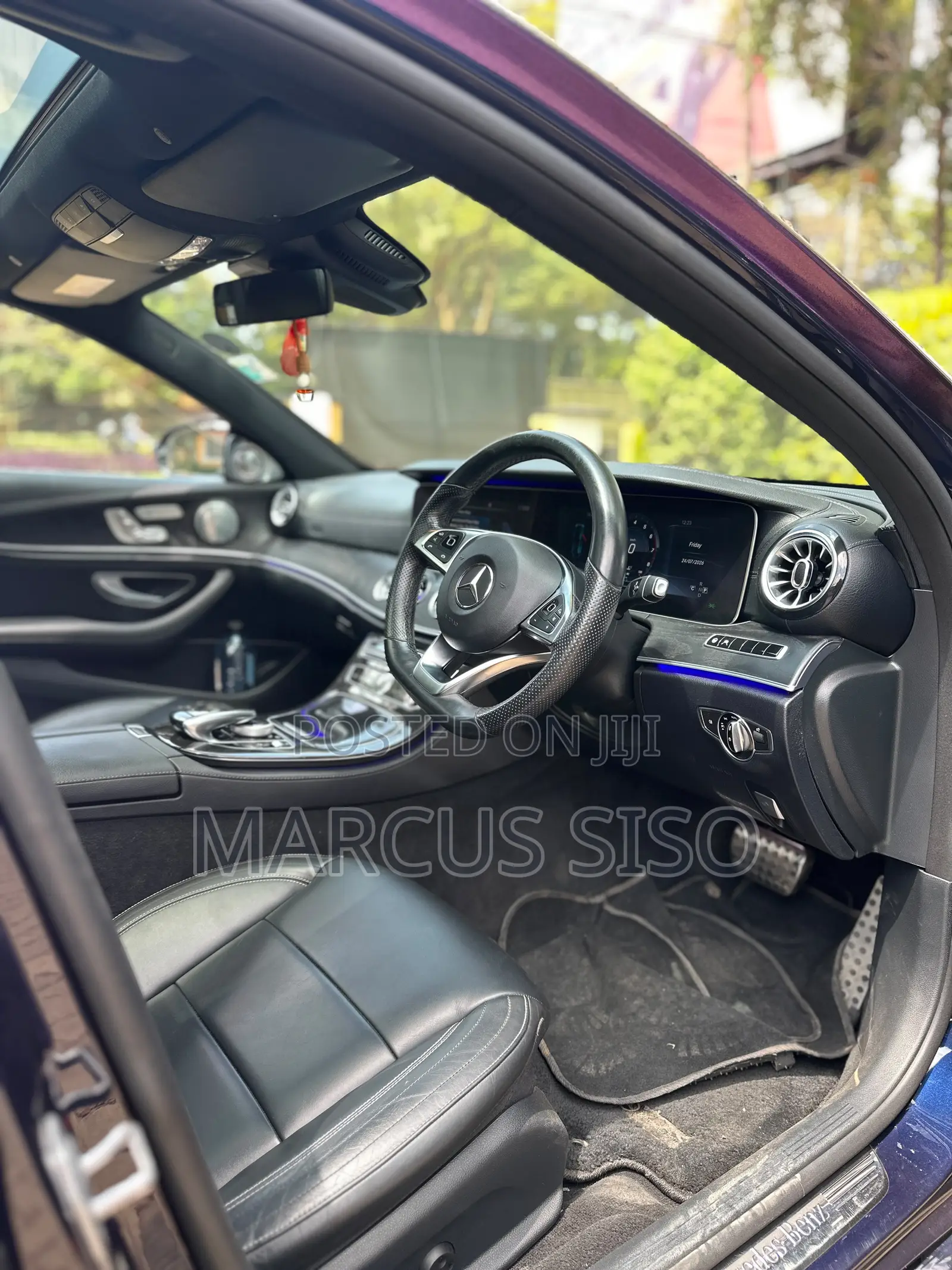 Mercedes-Benz E200 2016 Blue