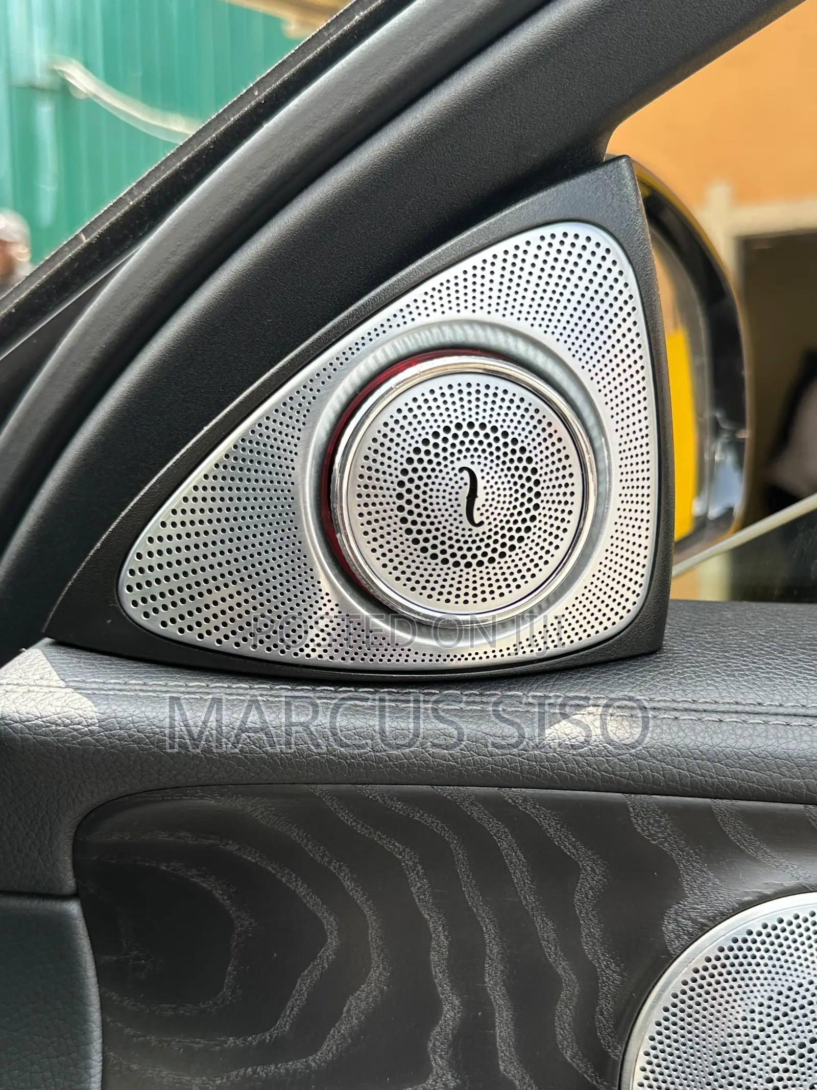 Mercedes-Benz E200 2016 Blue