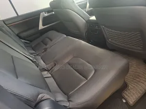 Toyota Land Cruiser 2019 Gray
