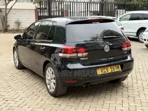 Volkswagen Golf 2012 Black