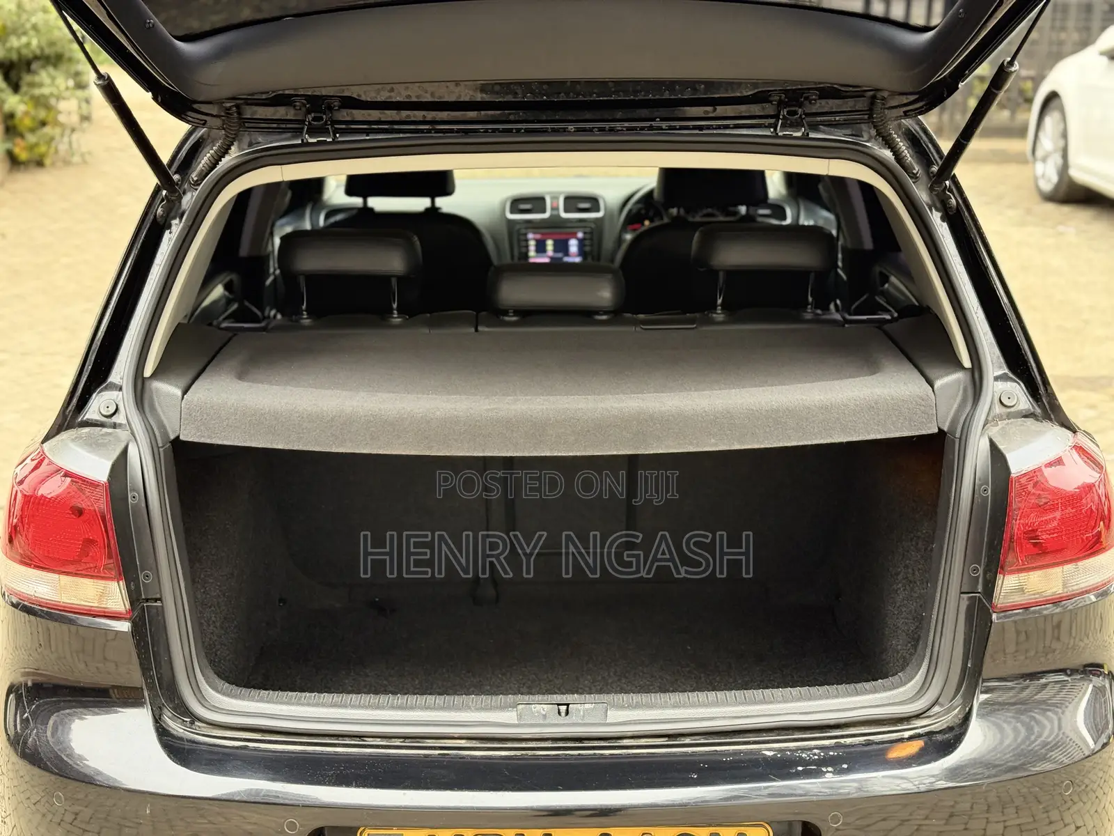 Volkswagen Golf 2012 Black